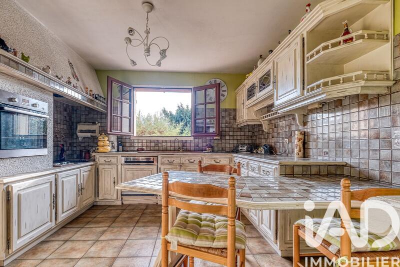 Maison - 139 m² - 6 pièces