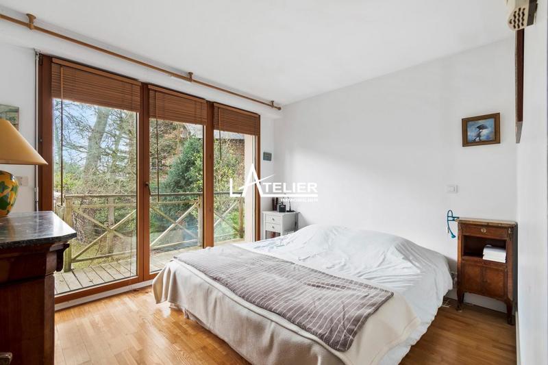 Maison - 399 m² - 15 pièces