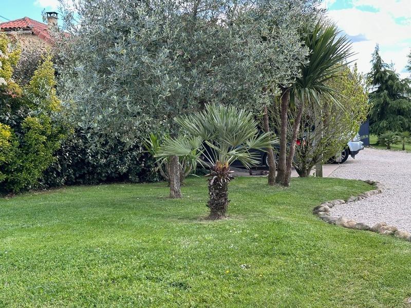 Maison - 230 m² - 6 pièces