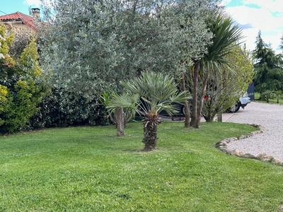 Maison - 230 m² - 6 pièces