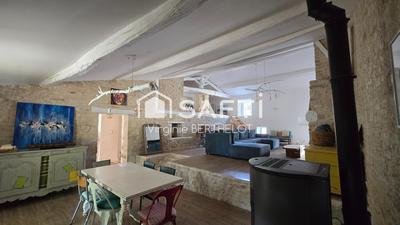 Maison - 174 m² - 7 pièces