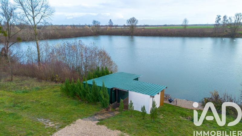 Terrain - 68 000 m²