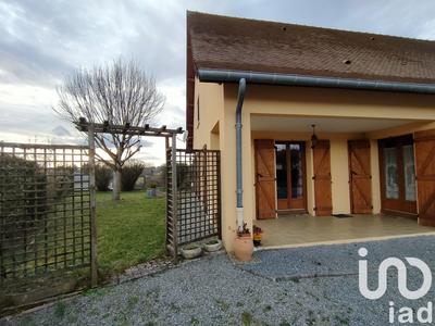 Maison - 204 m² - 7 pièces