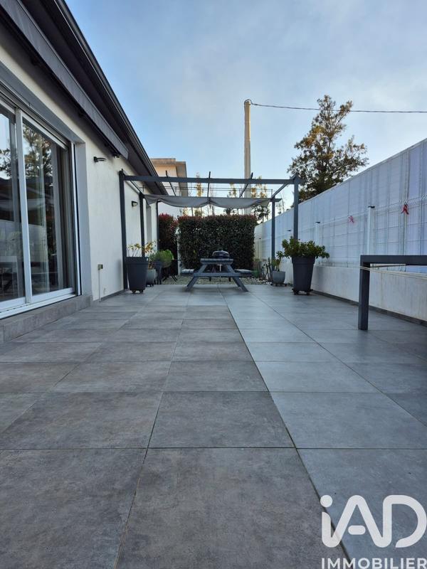 Maison - 106 m² - 4 pièces