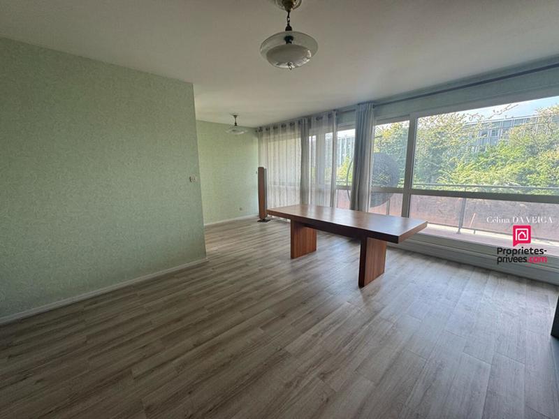 Appartement - 79 m² - 4 pièces