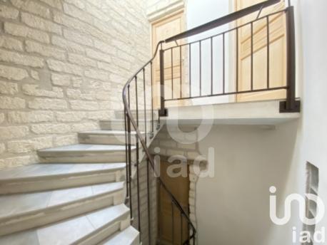 Maison - 270 m² - 10 pièces