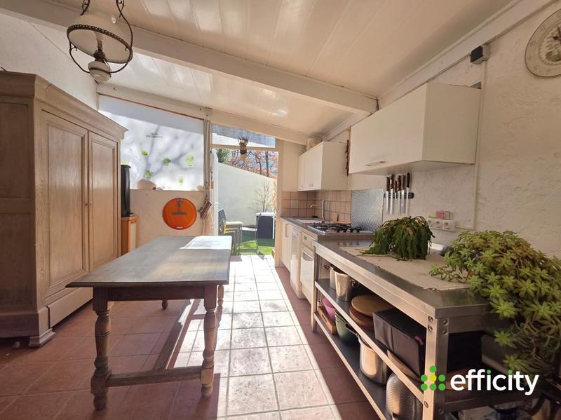 Villa - 118 m² - 6 pièces