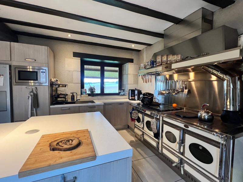 Haras - 330 m² - 15 pièces