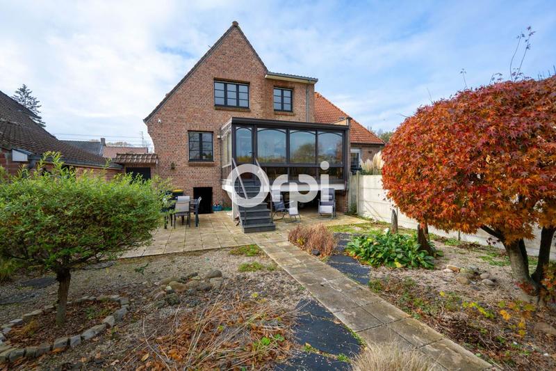 Maison - 156 m² - 7 pièces