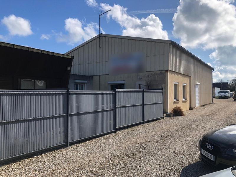 Local commercial - 1 050 m² - 9 pièces