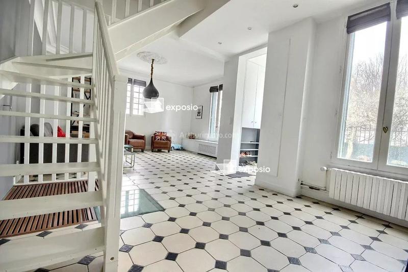 Maison - 110 m² - 6 pièces