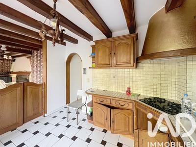 Maison - 178 m² - 8 pièces