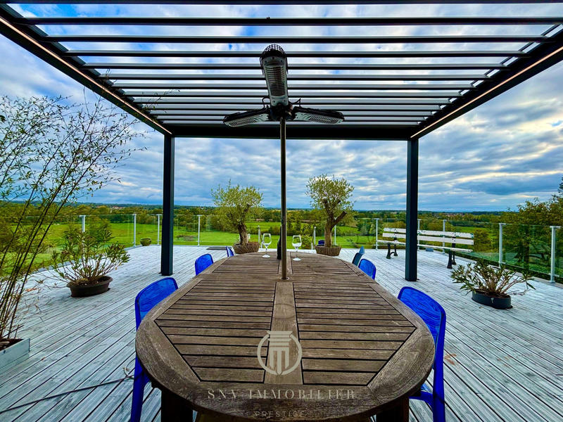 Villa - 200 m² - 7 pièces