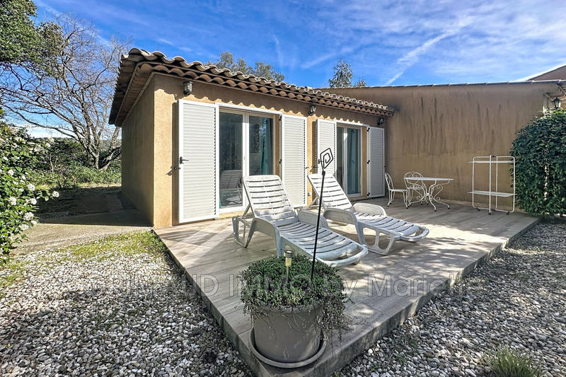 Maison - 248 m² - 7 pièces