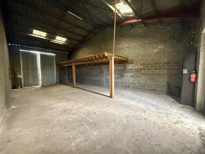 Maison - 100 m² - 1 pièce