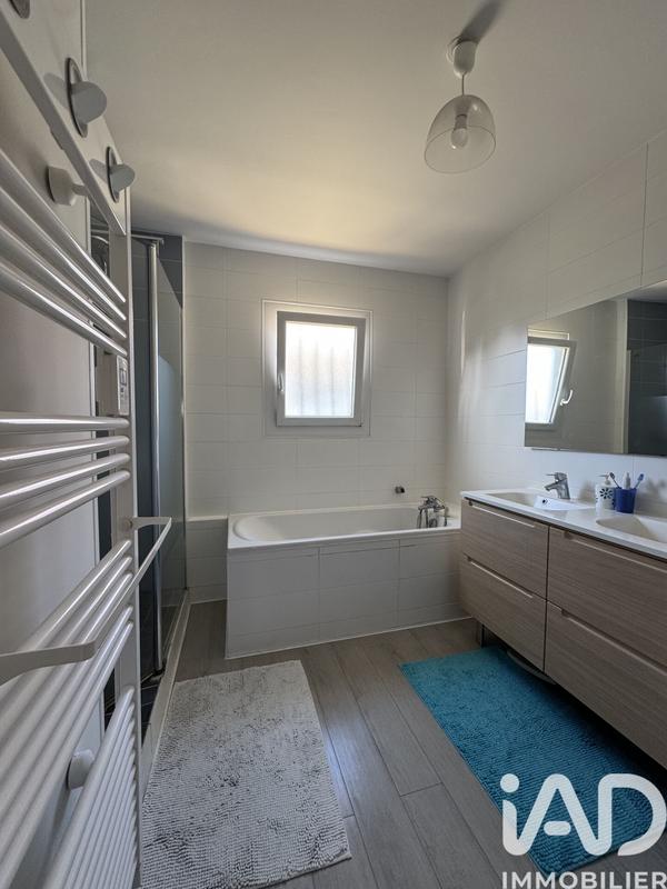 Maison - 134 m² - 5 pièces