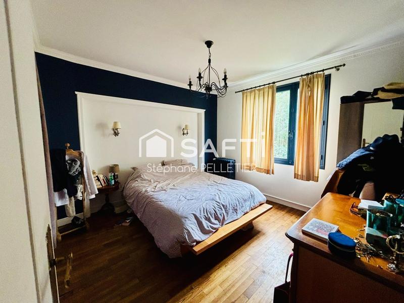 Maison - 167 m² - 8 pièces