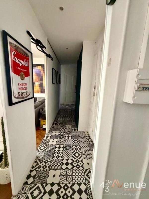 Appartement - 100 m² - 4 pièces