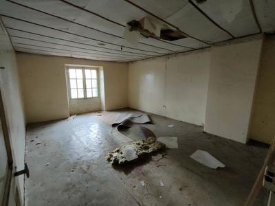 Maison - 100 m² - 3 pièces