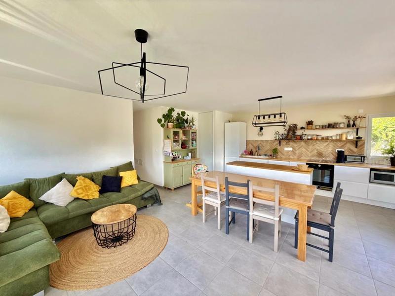 Appartement - 91 m² - 4 pièces