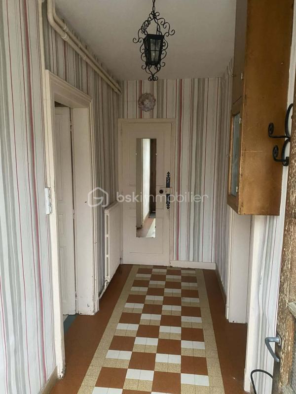 Maison ancienne - 175 m² - 10 pièces