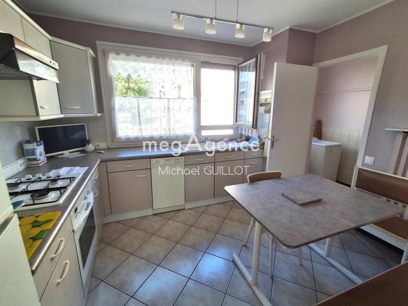 Appartement - 75 m² - 4 pièces
