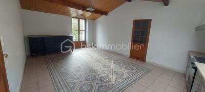 Maison ancienne - 181 m² - 4 pièces