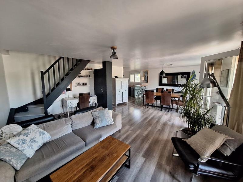 Maison - 105 m² - 5 pièces