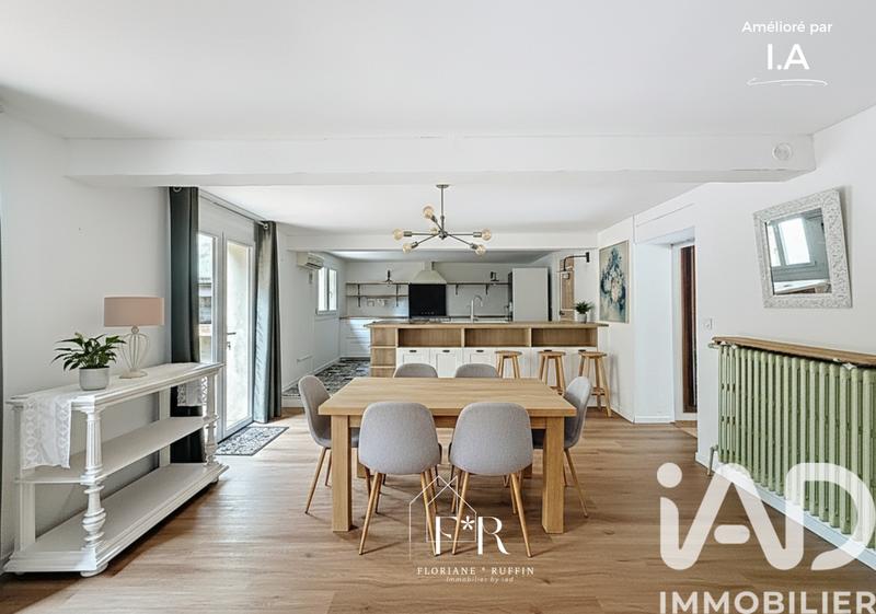 Maison - 226 m² - 6 pièces