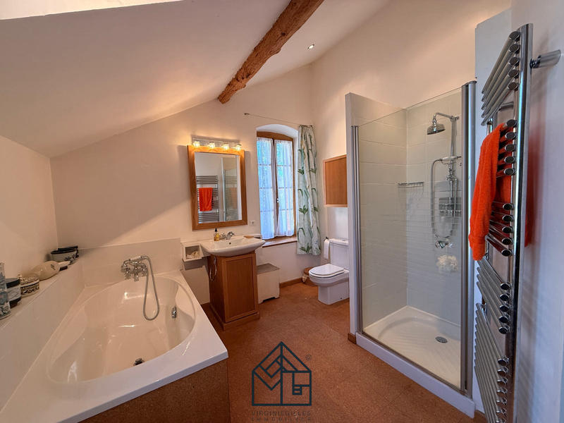 Maison - 128 m² - 4 pièces