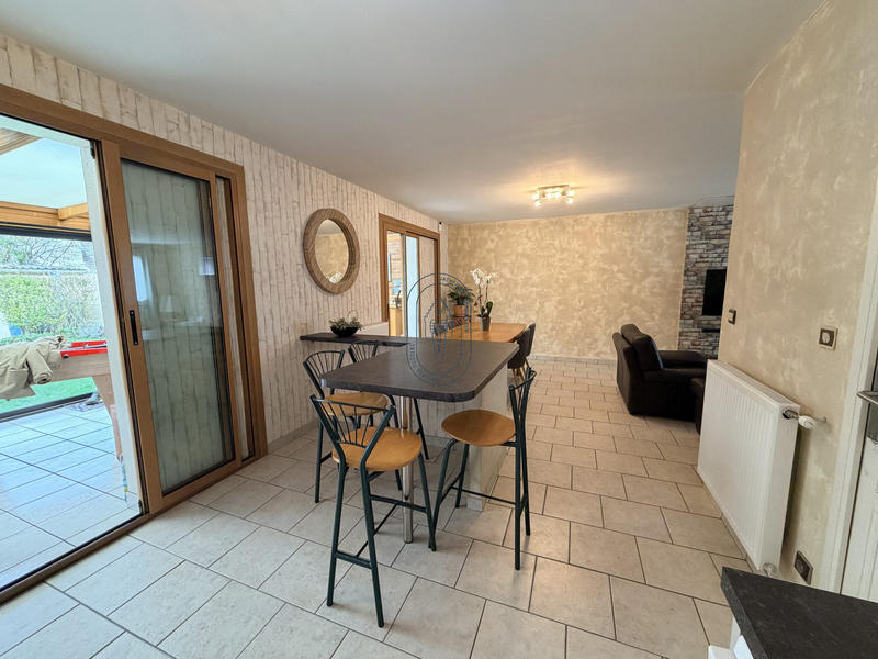 Maison - 110 m² - 5 pièces