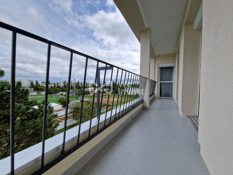 Appartement - 82 m² - 3 pièces