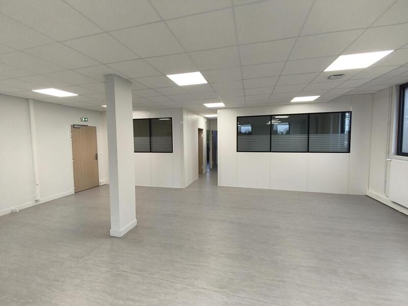 Bureau - 149 m²