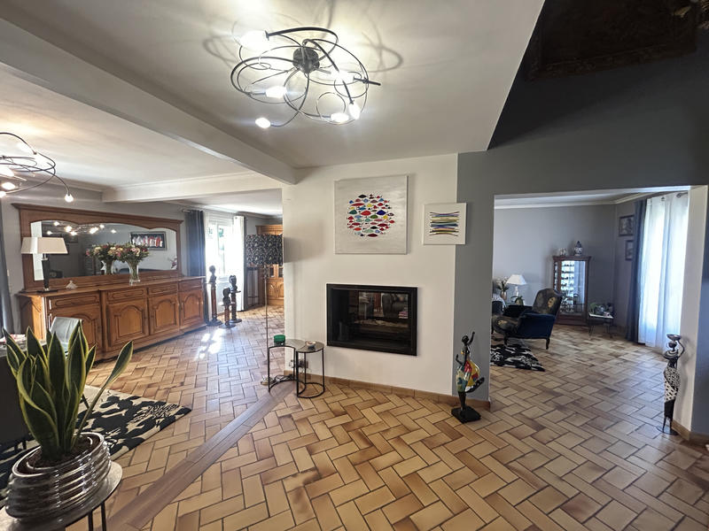Maison - 158 m² - 5 pièces
