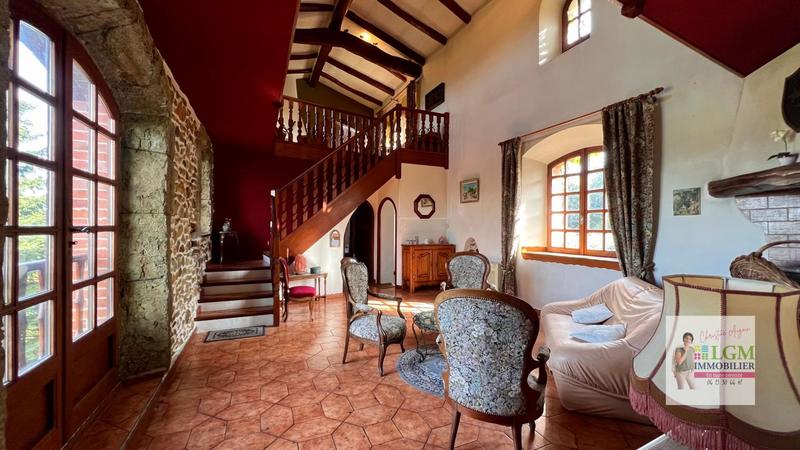 Maison de village - 140 m² - 6 pièces