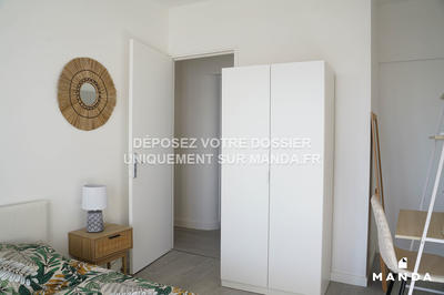 Chambre - 9 m² - 7 pièces