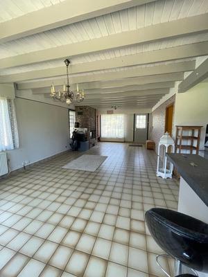 Maison traditionnelle - 117 m² - 5 pièces