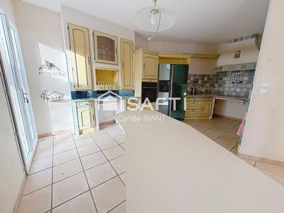 Maison - 156 m² - 6 pièces