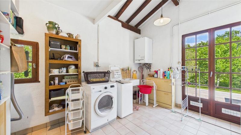 Maison - 176 m² - 7 pièces