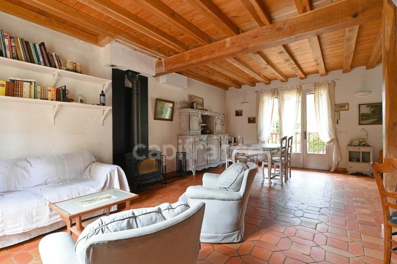 Maison - 160 m² - 7 pièces