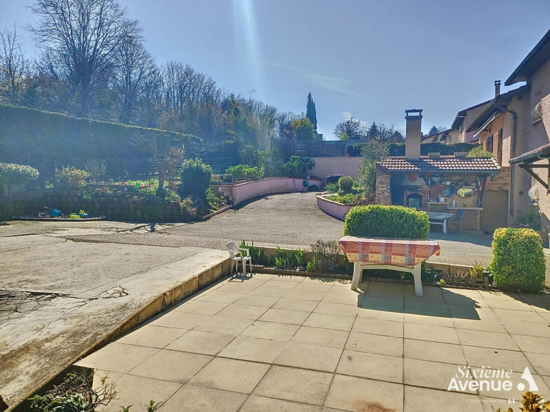 Maison - 157 m² - 7 pièces