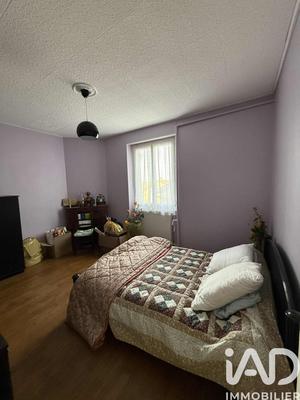 Maison - 91 m² - 5 pièces