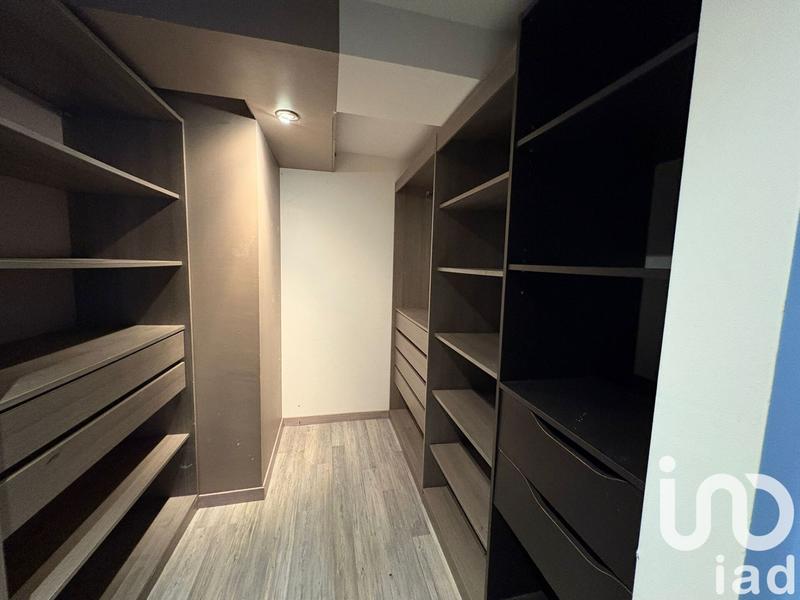 Maison - 203 m² - 7 pièces