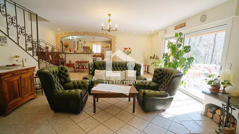 Villa - 155 m² - 7 pièces