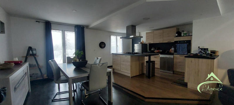 Maison - 93 m² - 3 pièces