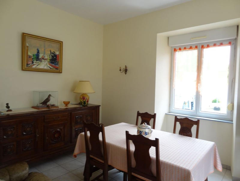 Maison - 137 m² - 6 pièces