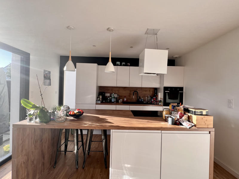 Maison - 100 m² - 5 pièces