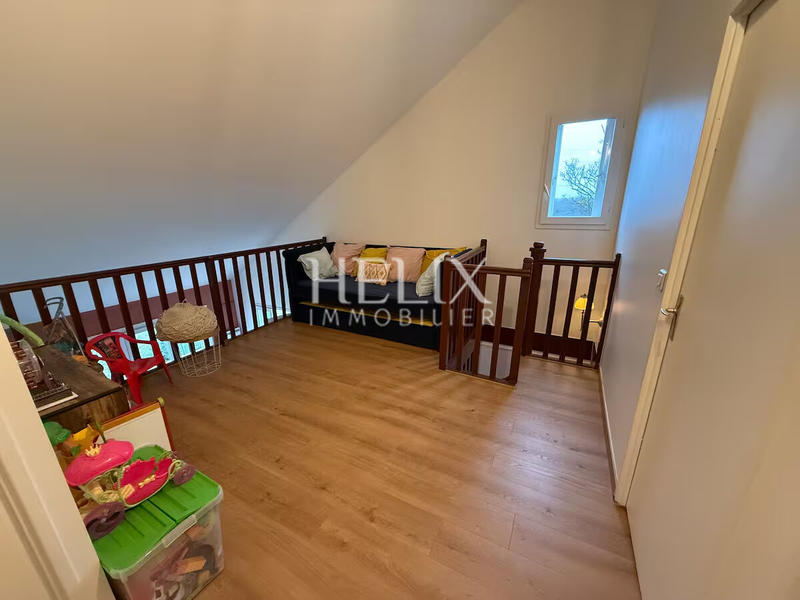 Appartement - 101 m² - 4 pièces