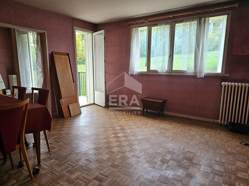 Appartement - 81 m² - 5 pièces