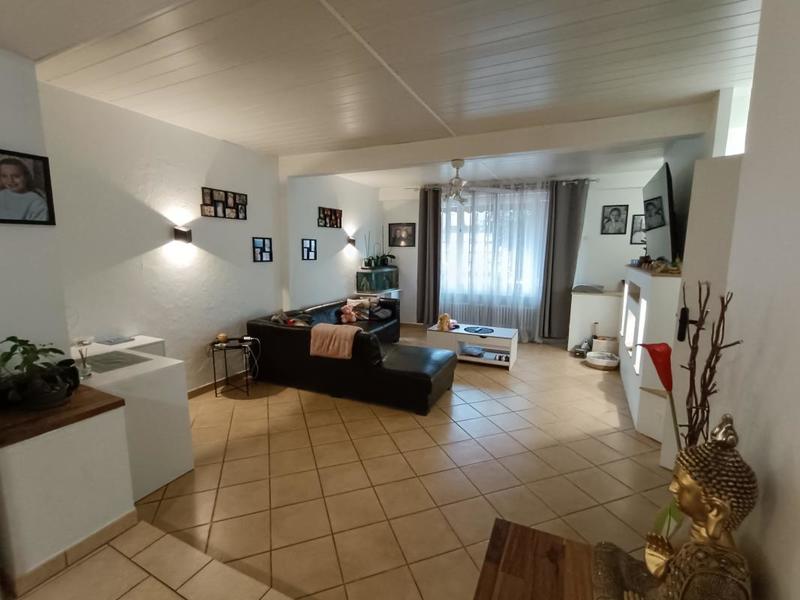 Maison - 180 m² - 5 pièces